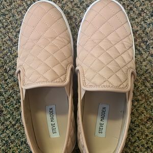 Steve Madden shoes size 7!
